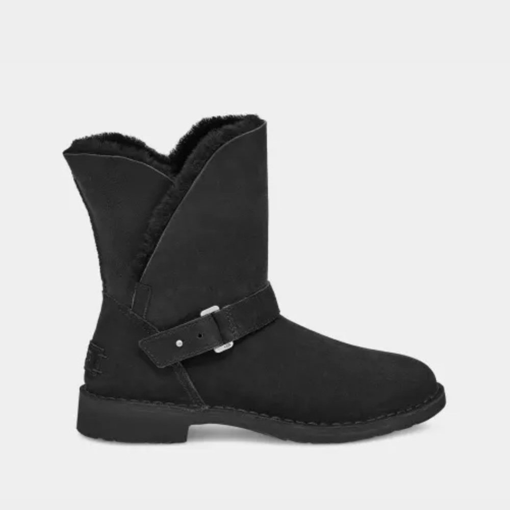 UGG Syden Boot black women size 8 like new winter boots Authentic cozy and warm